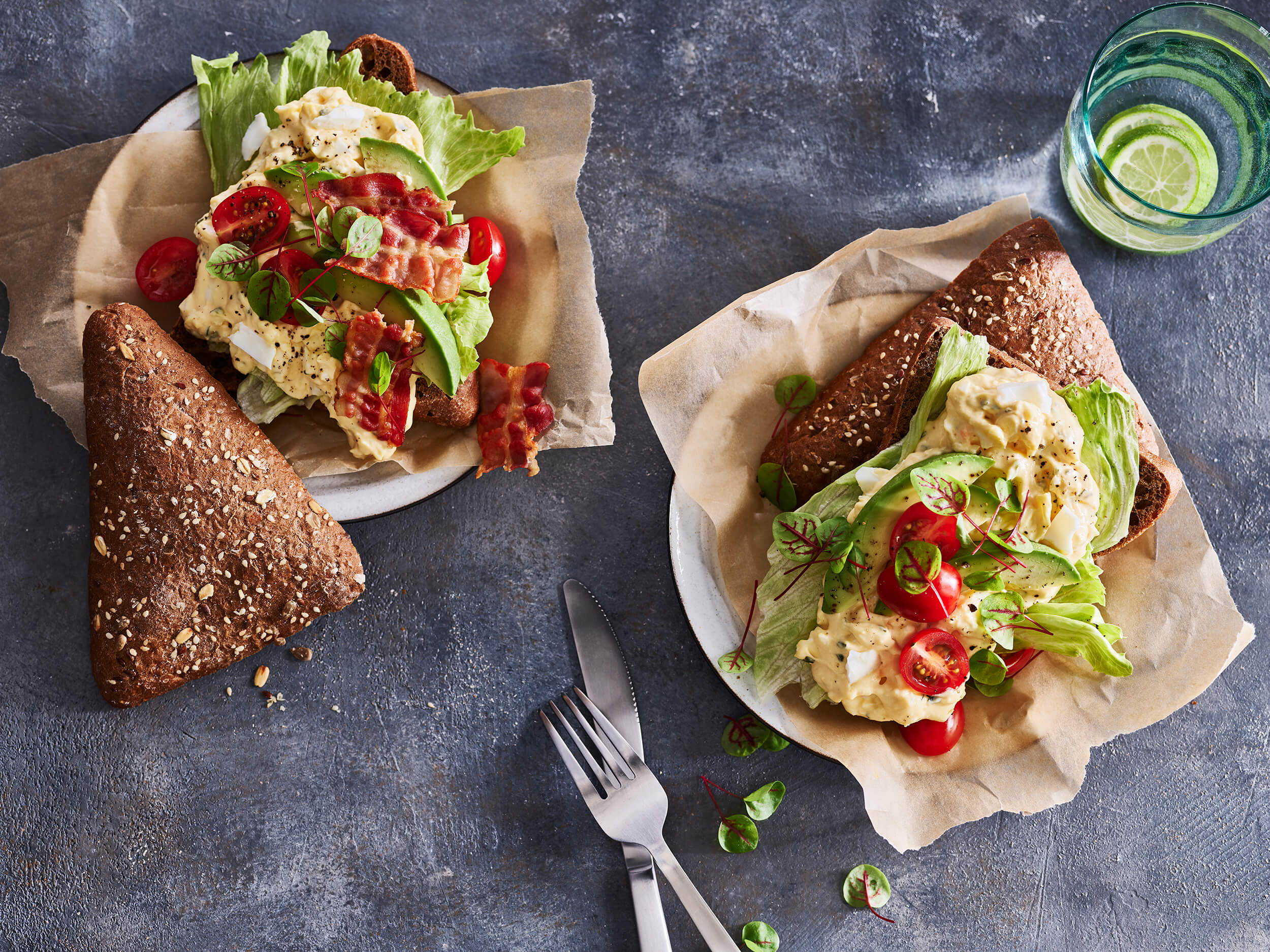 Assortiment vleeswaren en salades
